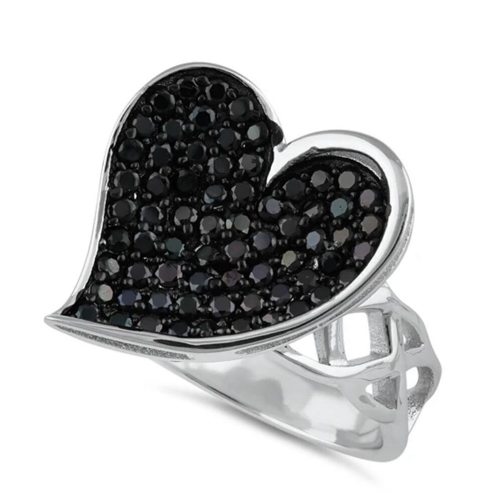 Sterling Silver CZ Black Heart Fine Ring – Elegant Contrast & Intricate Design